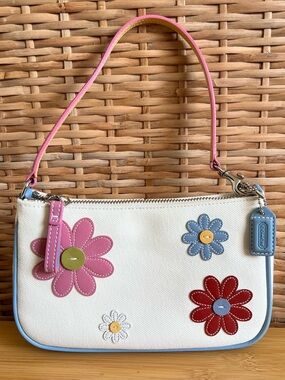 Coach vintage RARE Japan Shibuya 2003 demi bag purse flower floral 6754